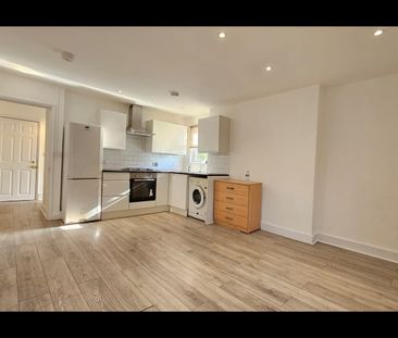 1 Bed Flat, Long Lane, N3 - Photo 5