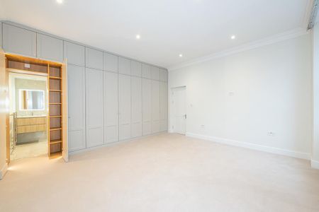 3 bedroom ground floor maisonette to rent - Photo 4