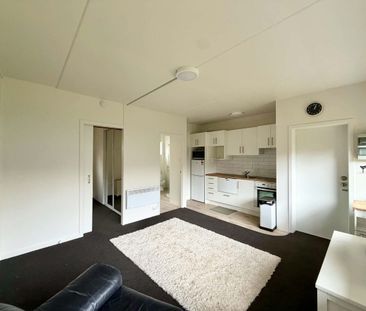 Partly Furnished One-Bedroom Home in Strandon - Photo 6