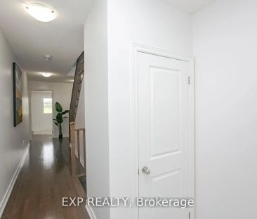 Property For Lease | W9237869 - Photo 5