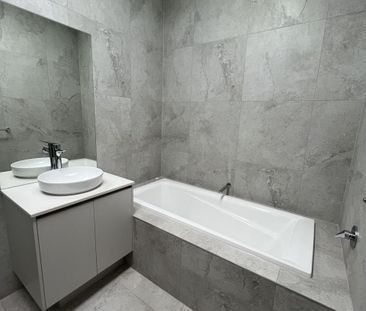Modern Living - Photo 6