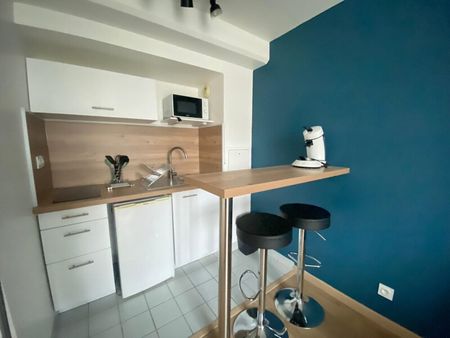 Location Appartement 1 pièce 22m² ORLEANS 45000 - Photo 3