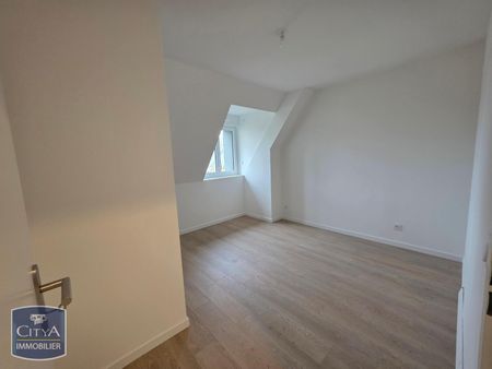 Location Appartement 4 pièces 80m² HONFLEUR 14600 - Photo 4
