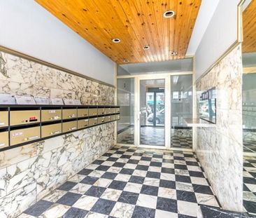 Appartement te huur - Foto 2