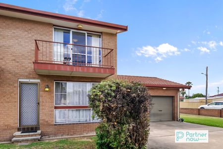 5/26-28 Lydia Street, TAMWORTH NSW 2340 - Photo 4