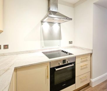 1 bedroom flat to rent - Photo 2