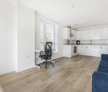 1 bedroom in a house share to rent - Photo 6