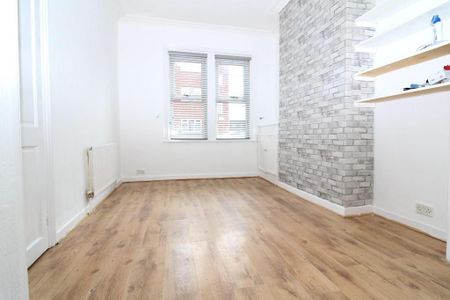 2 bedroom house to rent - Photo 2