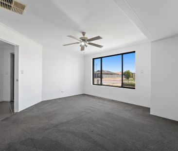 Lovely 4 x 2 in Baldivis - Photo 3