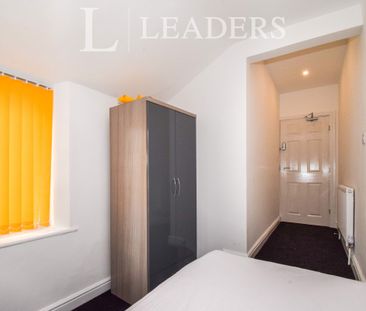 1 bedroom room to rent Russell Street, Loughborough - Photo 3