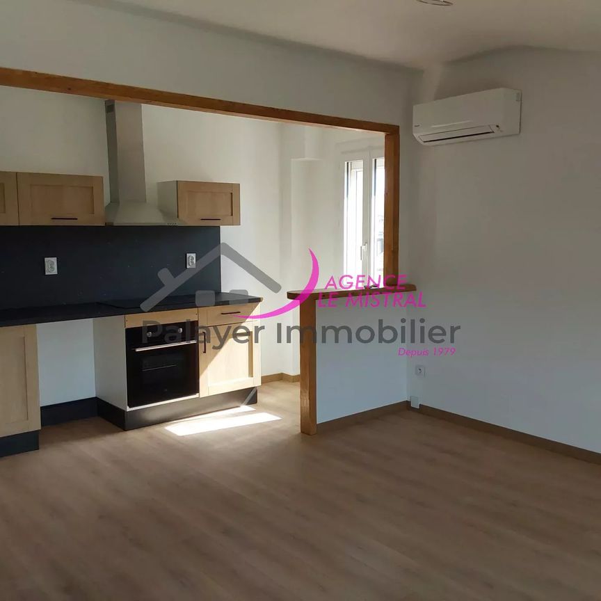 Location Appartement 3 pièces 56m² MONTEUX 84170 - Photo 1