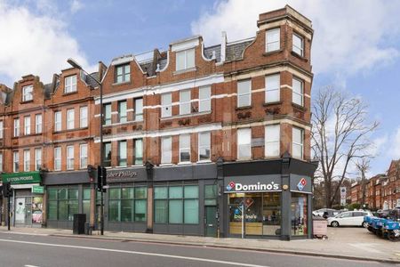 Recently refurbished spacious one bed minutes to Tube. - Photo 5