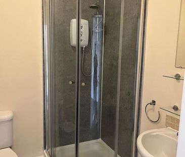 1 bedroom ground floor flat to rent - Photo 6