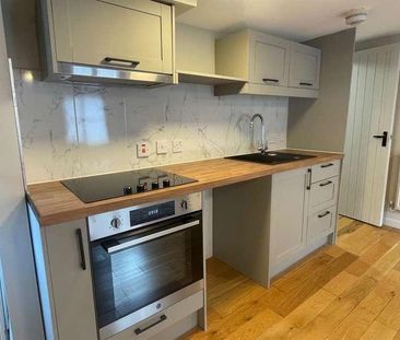 Flat A, Court Street, Worcester, Worcestershire, WR8 - Photo 5