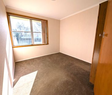Charming 3 bedroom home in Corio. - Photo 2