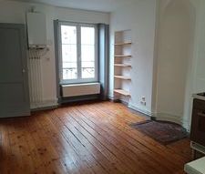 À louer / Appartement F2 / BESANCON CENTRE VILLE - BATTANT 42 rue B... - Photo 3