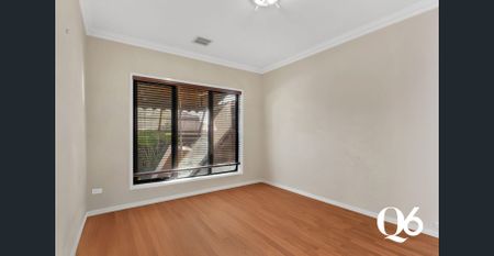 Cozy Rental Unit in the Heart of Sunshine - Your Perfect Home Awaits! - Photo 2