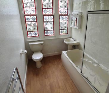 1 Bedroom Flat to Rent in Queensberry Court, Kettering, Northants, ... - Photo 4