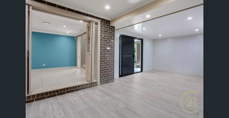 Spacious & Stylish Family Living & Convenience in the Heart of Bungarribee!! - Photo 3