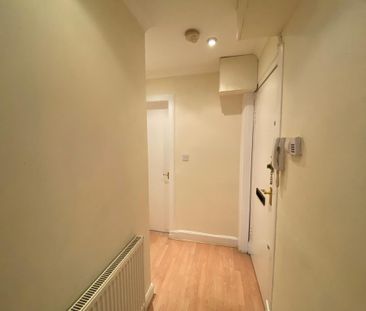 Albert Road, Govanhill | £695 Monthly - Photo 2