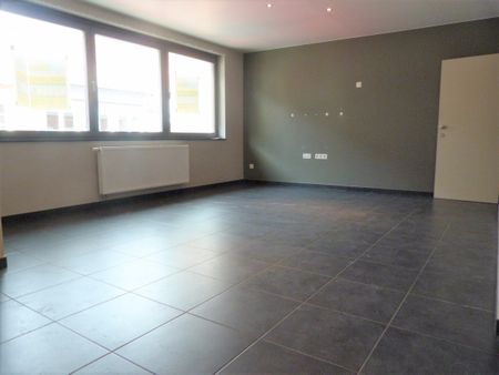 Goed onderhouden appartement met 2 slpk. in centrum Tielt - Photo 2