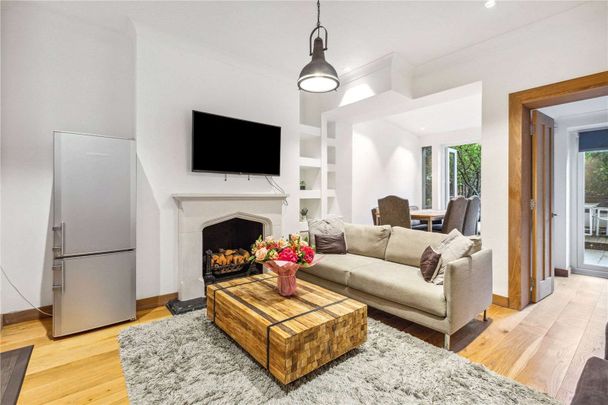 St. Lukes Road, Notting Hill, London, W11 1DH - Photo 1