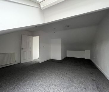 Carrholme Court, King Cross, Halifax, HX1 - Photo 6