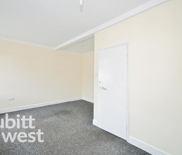 2 bedroom maisonette to rent - Photo 5