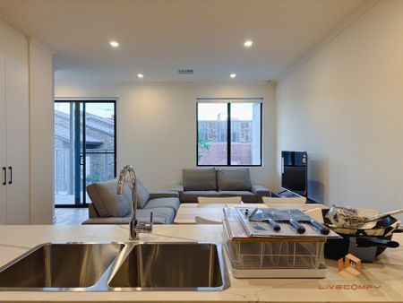 Adelaide CBD - Photo 2