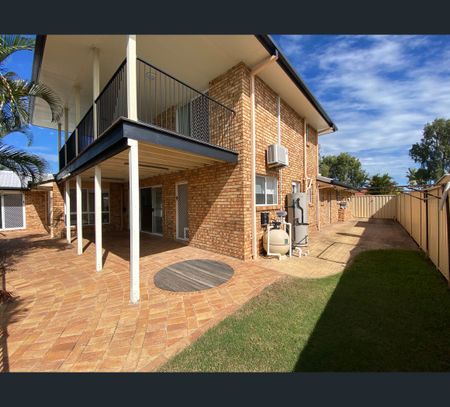 24 Reliance Court, Newport, Qld 4020 - Photo 2