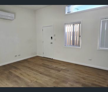 Fresh, Modern & Move-In Ready - 2-Bedroom Granny Flat with solar pa... - Photo 5