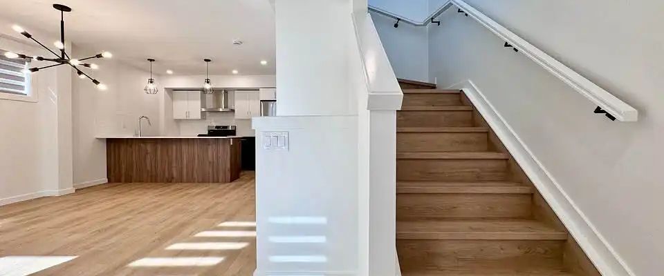 3 bed, 2.5 bath house in Ritchie - AC, fireplace, in-suite laundry — 3 Bedrooms Townhouse - Photo 1