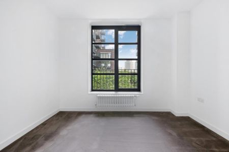 4 bedroom apartment to rent - Photo 4