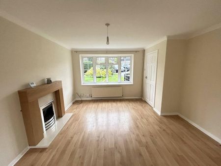 3 bedroom terraced house to rent - Photo 2