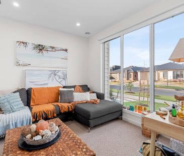 8 Keats Circuit, Armstrong Creek - Photo 4