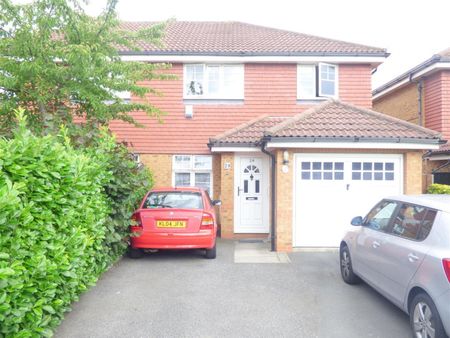 Gresham Road, Hounslow, TW3 - Photo 5