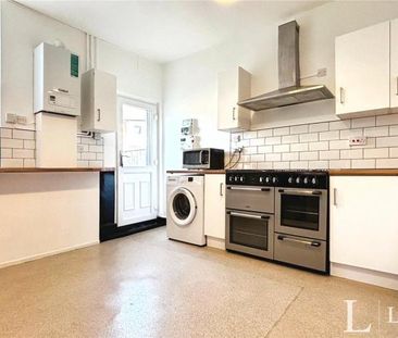 property to rent West Road, Westcliff-on-Sea, Essex, SS0 - Photo 3