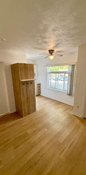 1 1/2 tout compris avec internet décembre - Photo 1