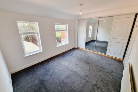 Longfield Road - Photo 2