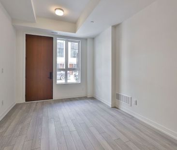 For Lease - 7 Red Squirrel Lane Unit# E-102, Richmond Hill, Ontario - Photo 1