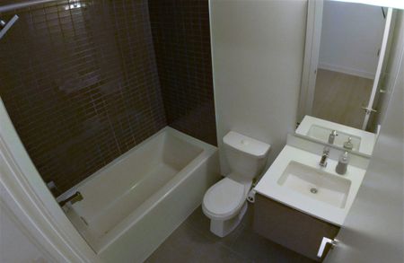 For Lease - 200 Bloor Street Unit# 1310, Toronto, Ontario - Photo 3