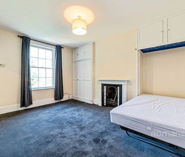 1 bedroom studio to rent - Photo 2