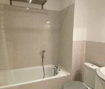 LOCATION THIONVILLE F2 PROCHE GARE CUISINE EQUIPEE STATIONNEMENT - Photo 6