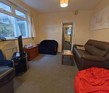 5 bedroom house to rent - Photo 1