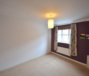 2 Bedroom Apartment To Let - Photo 4