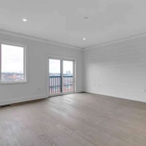 For Lease - 13 St Gaspar Court, Toronto, Ontario - Photo 2