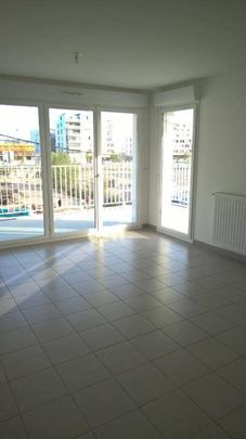 Location appartement t4 86 m² à Bordeaux (33300) - Photo 1
