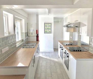 6 bedroom terraced house to rent - Photo 6