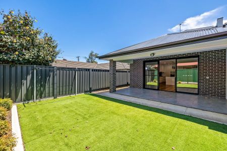 18B Hallett Avenue, - Photo 3