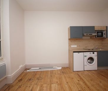 Location Appartement 2 pièces 28m² VICHY 03200 - Photo 1